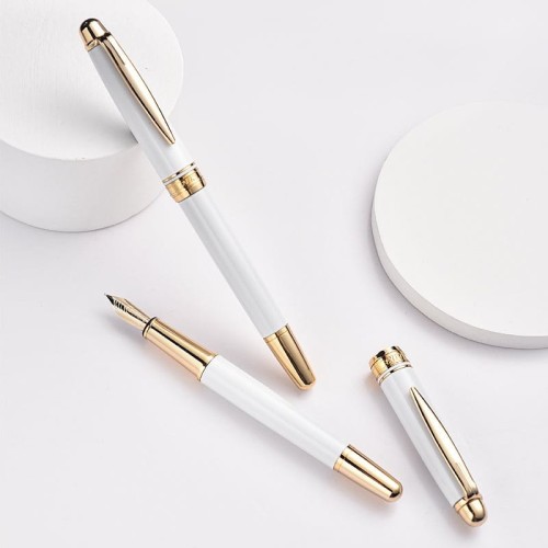 duke d146 pioro wieczne białe .jpg