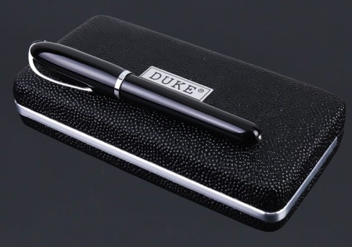 duke 990air pióro wieczne.jpg