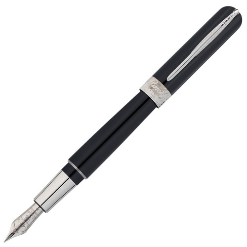 PE63934-ZZZ_Pineider-Avatar-Fountain-Pen-Black_P1.jpg
