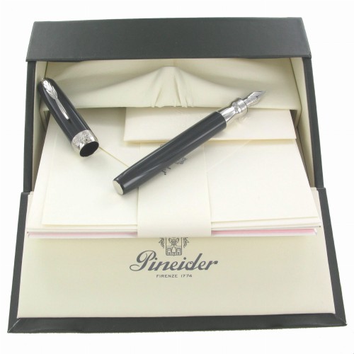 Pineider GB Grey in box.jpg