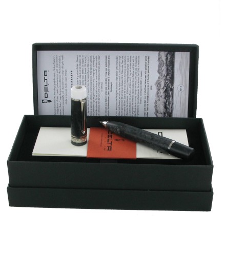 Delta Tatry Mountains roller opened in box 2.jpg