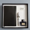 duke set grey i pióro 932.png