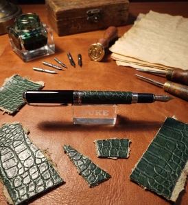 DUKE 669F PIÓRO GREEN LEATHER BOX 315