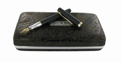 Duke 209F Black mat gold  on box ..315.jpg